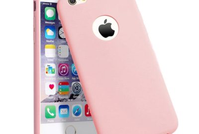 coque de couleur rose