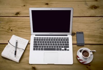 bureau et gadgets modernes